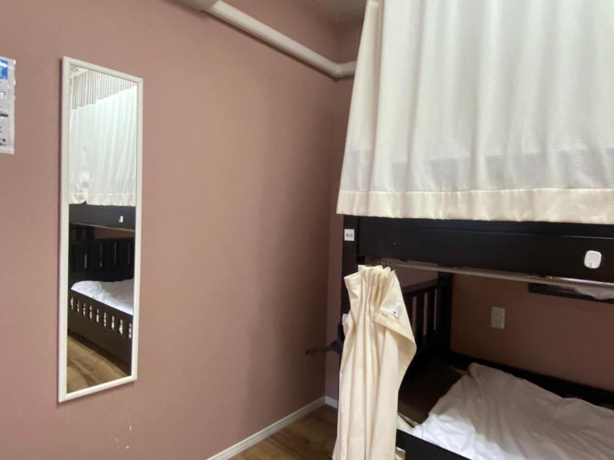 Bonfire Hostel Osaka Exterior photo